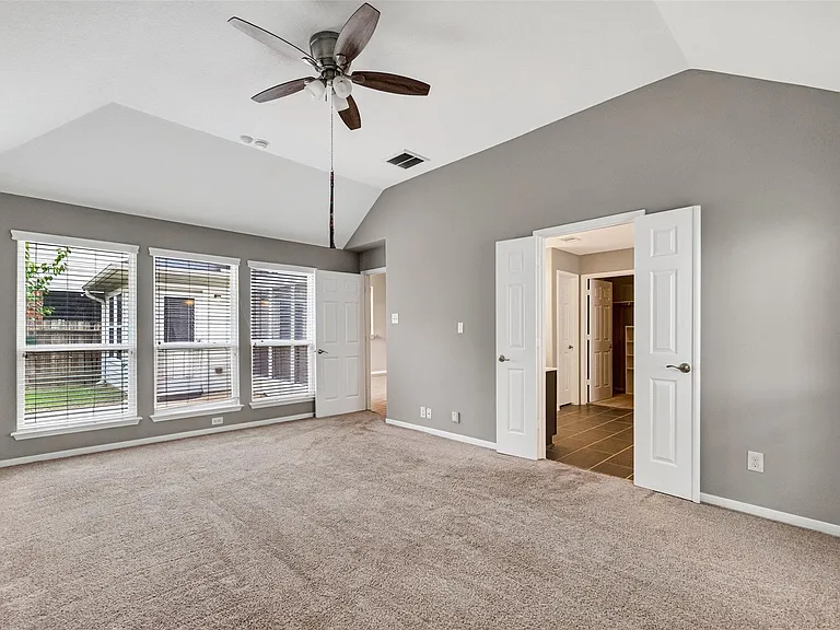 4915 Ibis Lake Ct — Photo 30