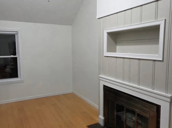 37 Terrace Ave, Warren, RI 02885