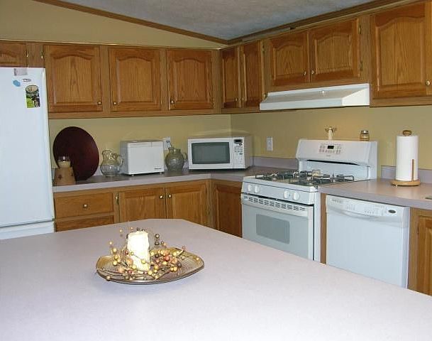 2nd image of 4782 Cornelius Rd