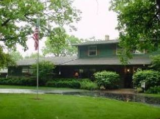 11933 45th Ave, Pleasant Prairie, WI 53158