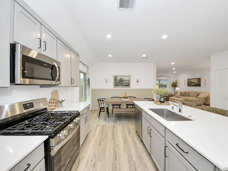 31703 Daisy Draper Ln — Photo 13