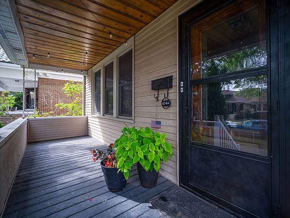 3rd image of 4744 N Lotus Ave