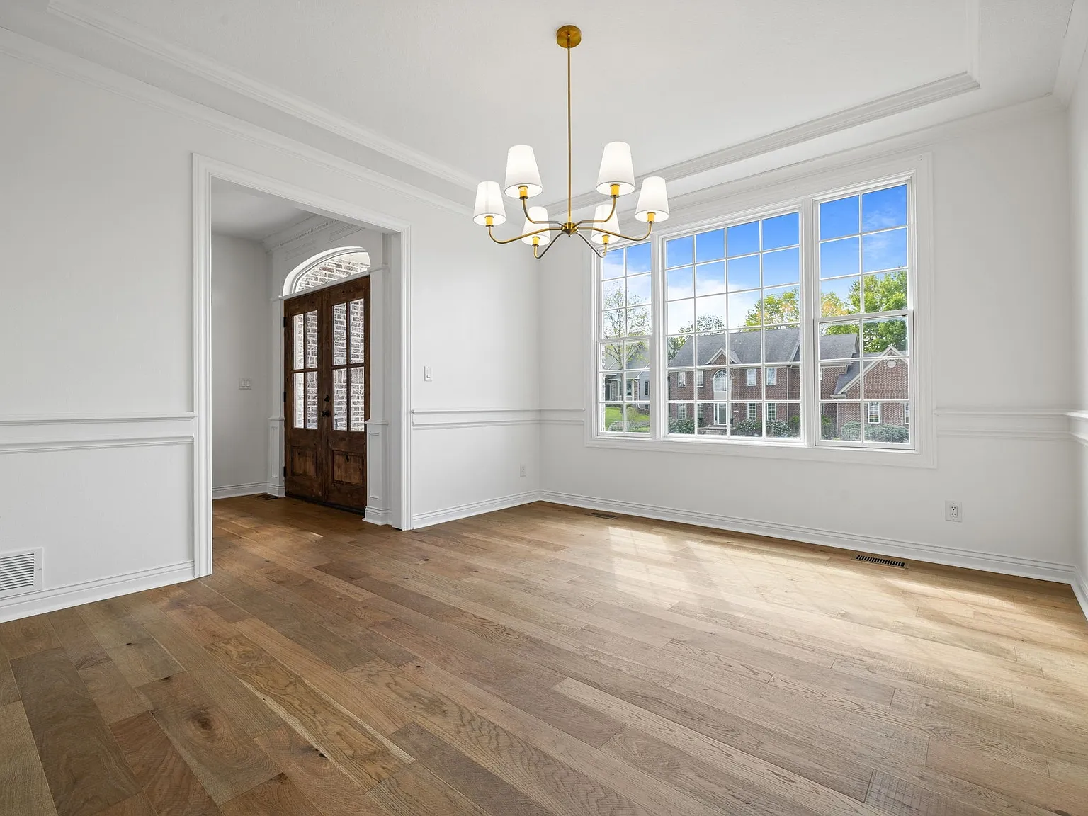 5583 Beechwood Ter — Photo 4