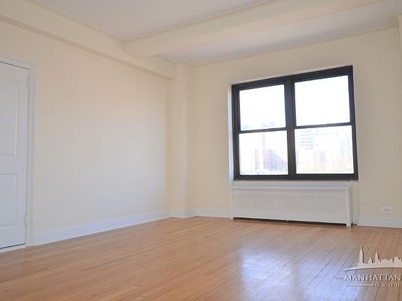 2nd image of 170 2nd Ave APT 7D