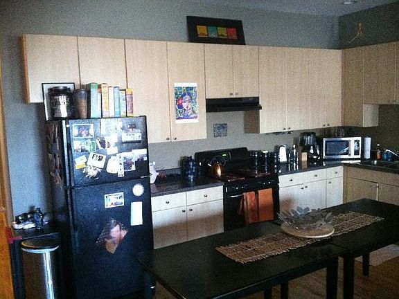 2nd image of 2344 N Milwaukee Ave APT 2R