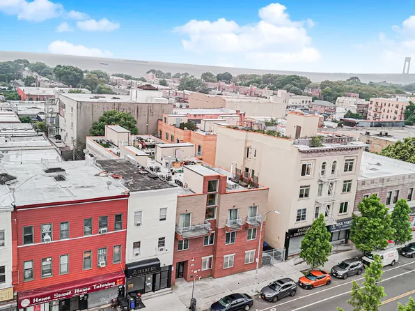 1830 Bath Avenue image 25 of 25