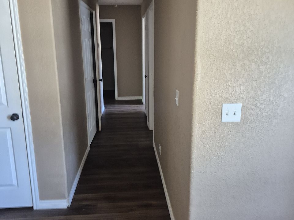 1st image of 412 W Franklin St #100