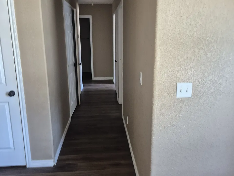 412 W Franklin St #100