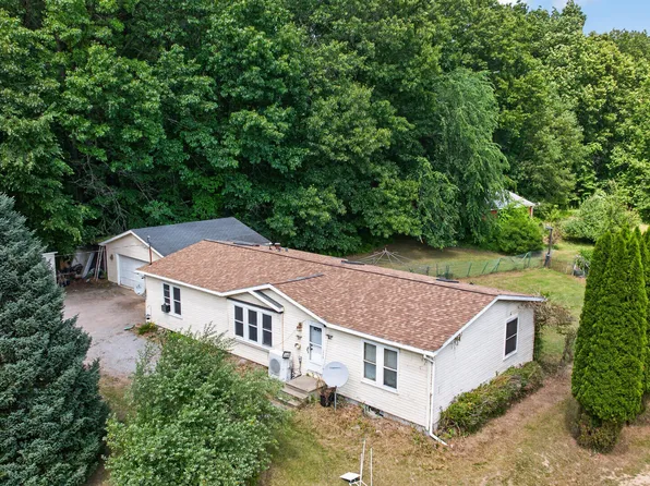 6455 Jordan Rd, Jackson, MI 49201