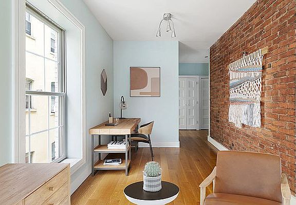 4th image of 204 W 140th St #5C