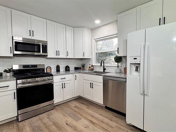 5th image of 6605 Carol Lee Dr