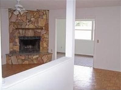 3rd image of 4760 Key Biscayne Dr
