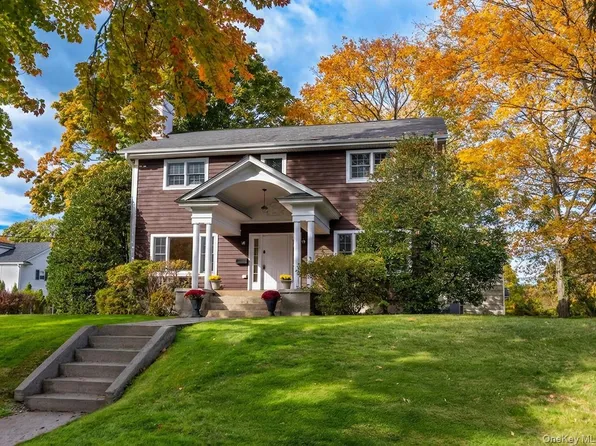 13 McClelland Avenue, Dobbs Ferry, NY 10522