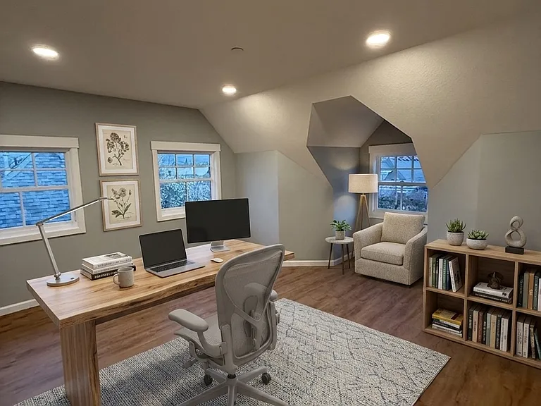 2367 NW Kearney St #7 — Photo 5