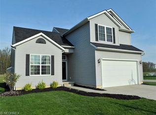 6688 Majestic Dr, North Ridgeville, OH 44039