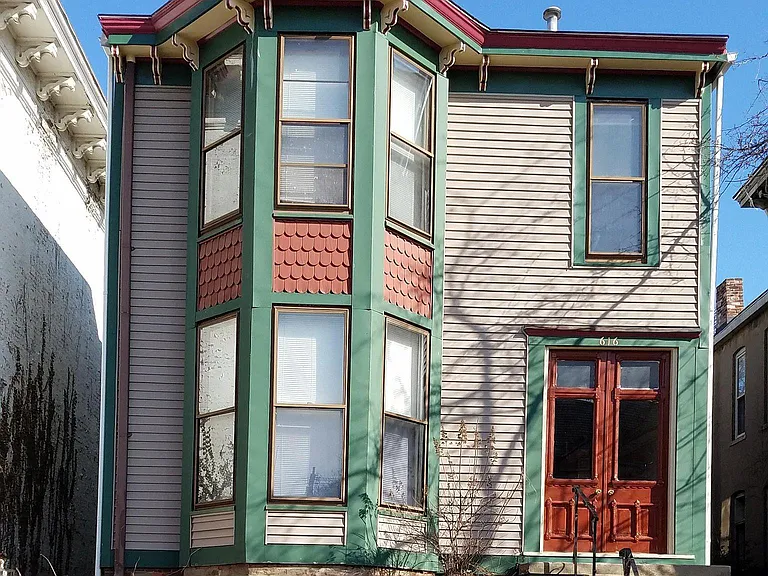 616 Ferry St #3 — Photo 1