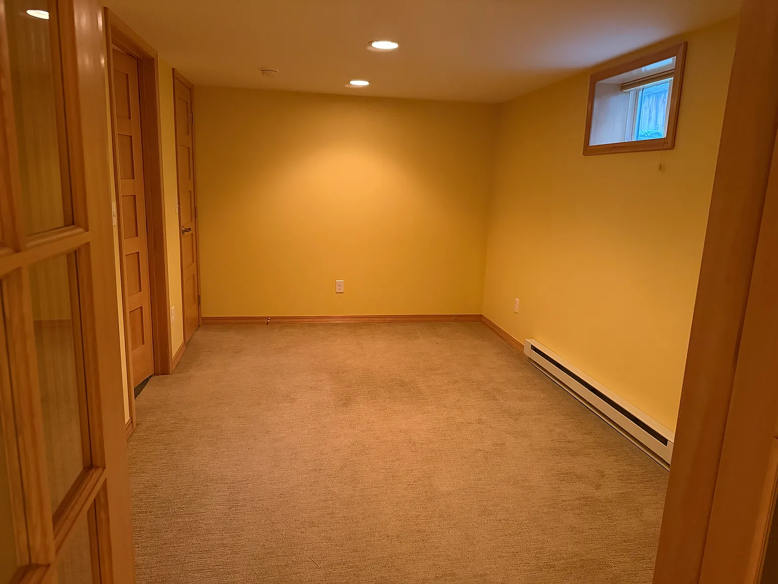 2 bed, 1645 sqft, $1,700 — Photo 2