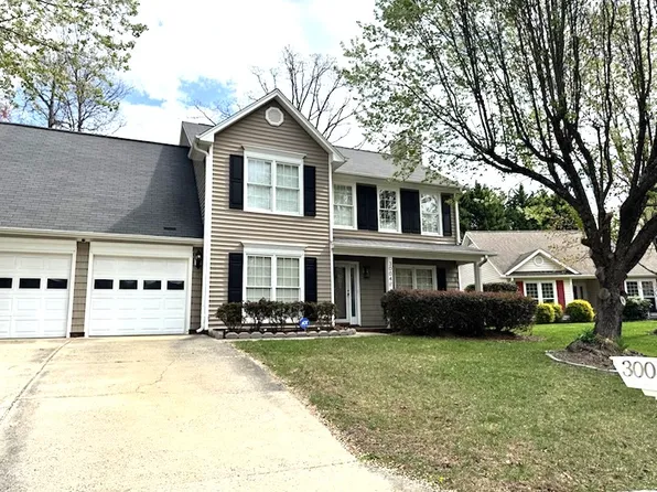 3004 Southampton Dr, Jamestown, NC