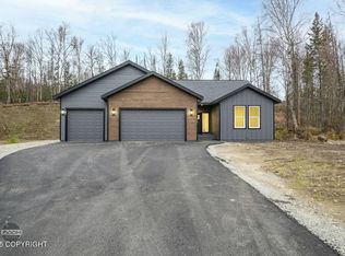 13991 W Norcross Cir, Big Lake, AK 99652