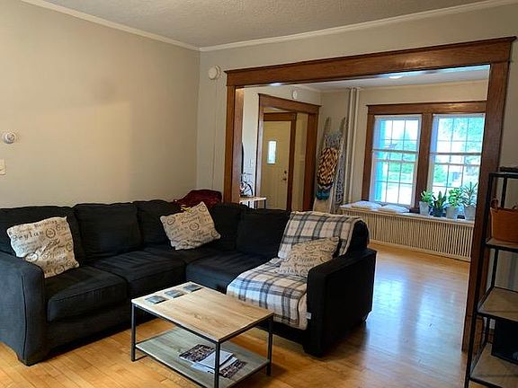 5th image of 1836 Taylor St NE #1