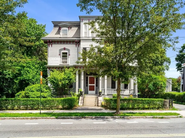 170 North St, Salem, MA 01970