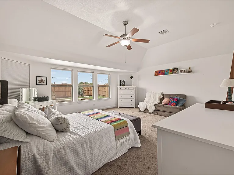 1643 Pickford Knolls Ln — Photo 23