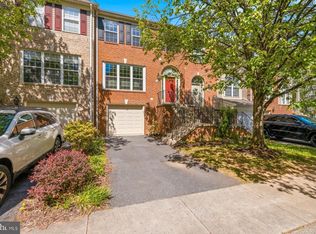 7728 Heritage Farm Dr, Gaithersburg, MD 20886