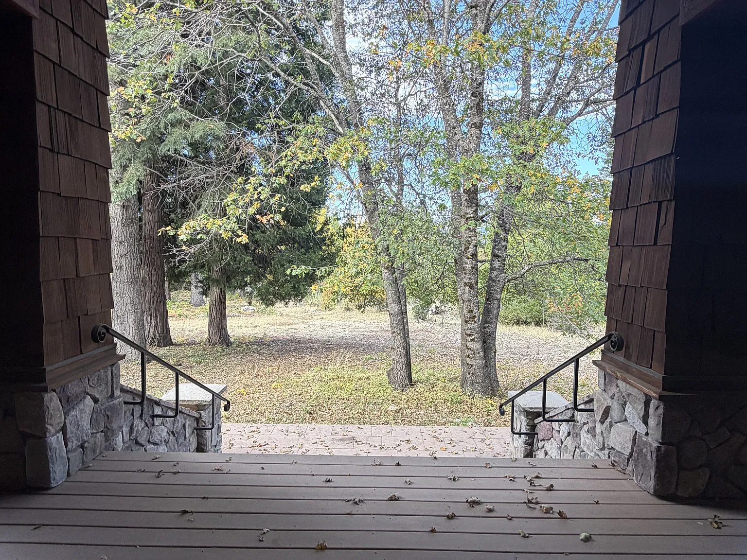 Cold Creek Lodge - Longterm Vacation Home in Mt. Shasta — Photo 3
