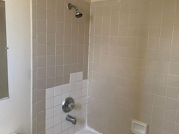 2nd image of 4205 Solteros St #3