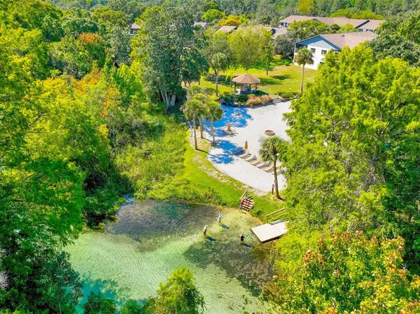 7032 River Run Blvd, Weeki Wachee, FL 34607