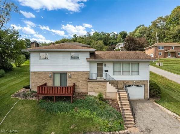 405 N 10th St, Martins Ferry, OH 43935