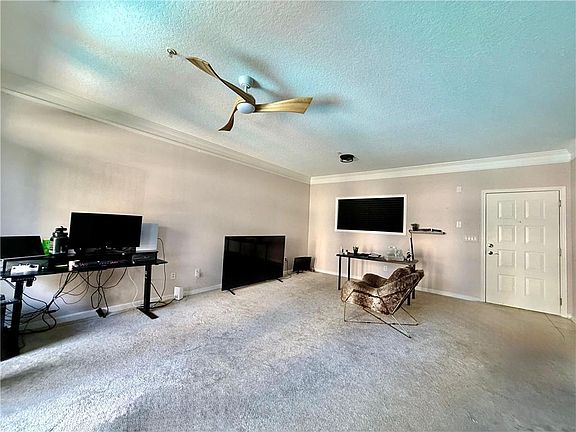 5th image of 400 17th St NW Unit 1212