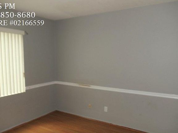 5th image of 14084 Catalina Ct