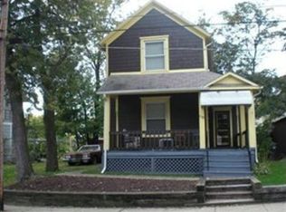 984 Marion Pl, Akron, OH 44311