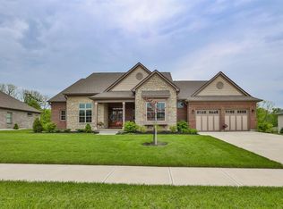 7999 Bennington Dr, West Chester, OH 45241
