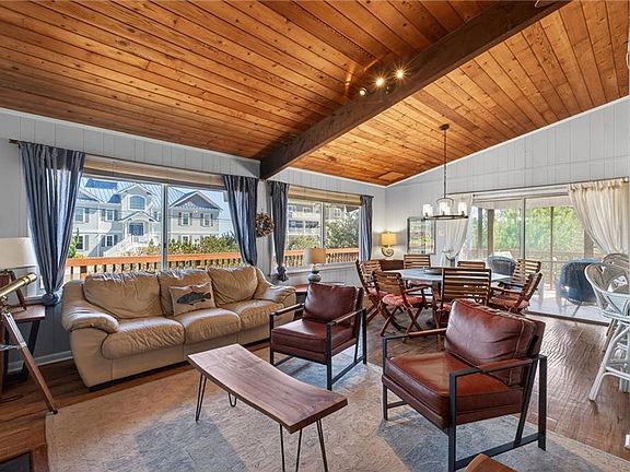 5th image of 2901 Sandfiddler Rd