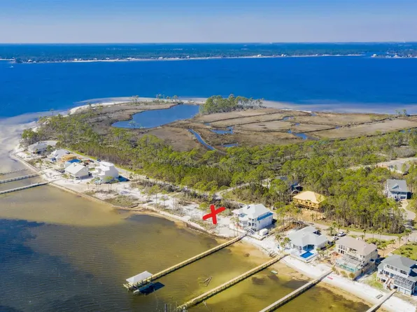 5870 Red Cedar St, Perdido Key, FL 32507