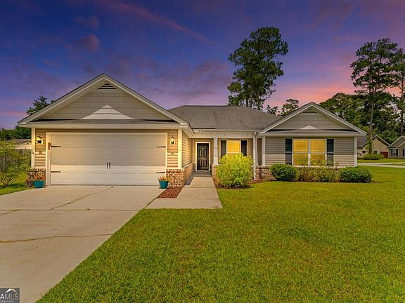 3rd image of 59 Barksdale Dr