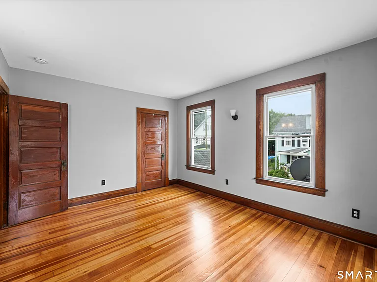 44 Bigelow Ave — Photo 20