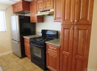 15 Smokestone #8, Irvine, CA 92614