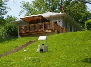 224 8th St, Silvis, IL 61282