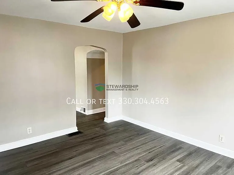 133 Catherine St — Photo 4