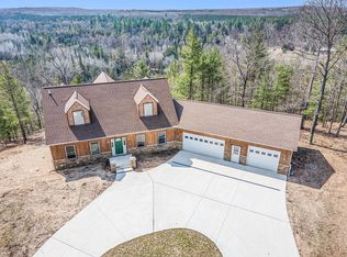 8453/8455 White Rd, Indian River, MI 49749