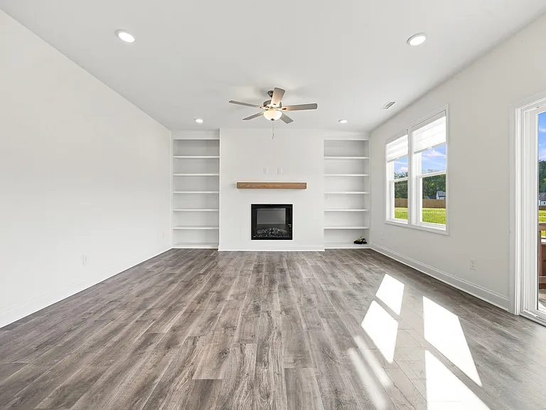 209 Danube Dr — Photo 19