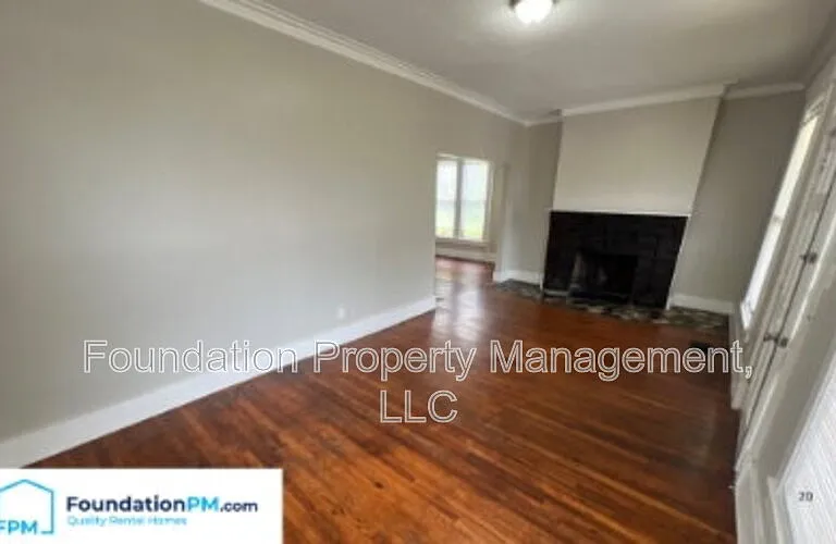 701 E Alston Ave — Photo 10