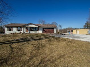 407 S Chantilly Rd, Moscow Mills, MO 63362