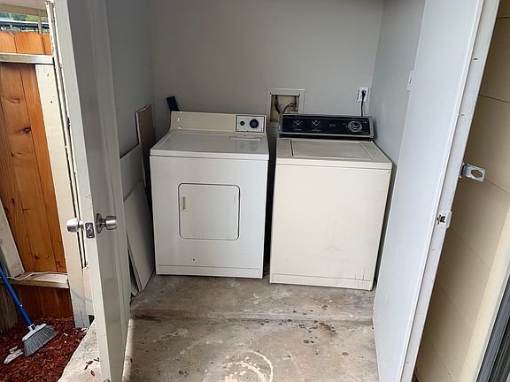 4th image of 10110 Forum Park Dr APT 185