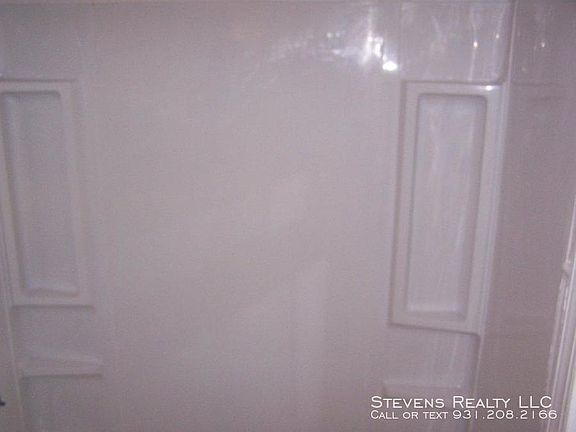 4th image of 217 Shawnee Trl