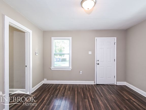 2nd image of 3224 Coles Ave