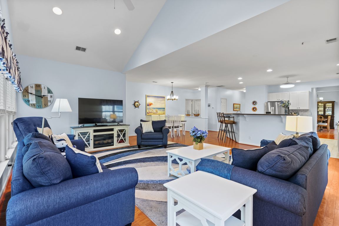 next background image